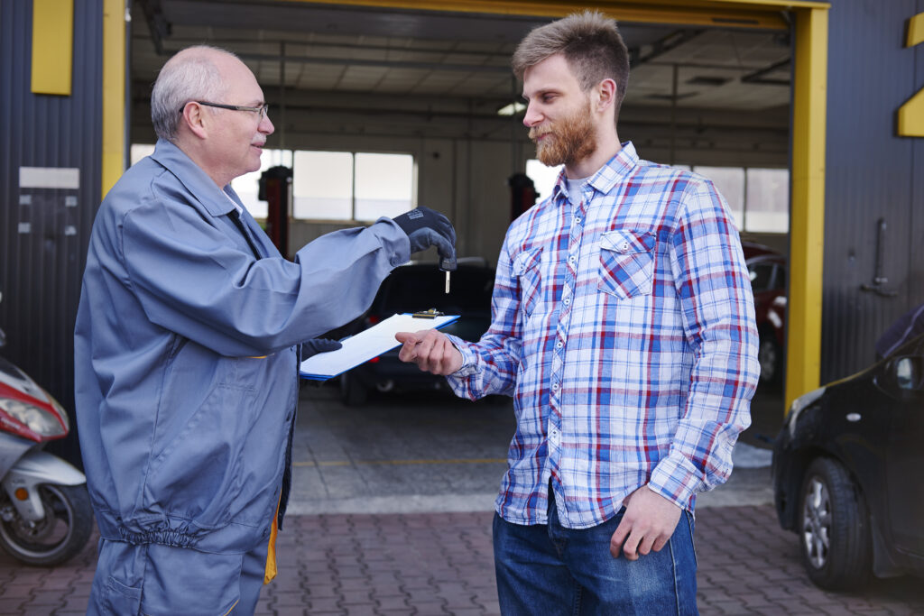 Benefits of Working with a Local Fleet Maintenance Company in Kempston